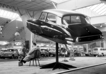 Affiche de la présentation de la structure de la Citroën DS en 1958